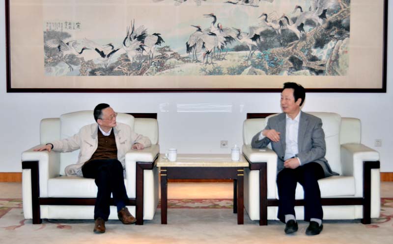 会见.jpg