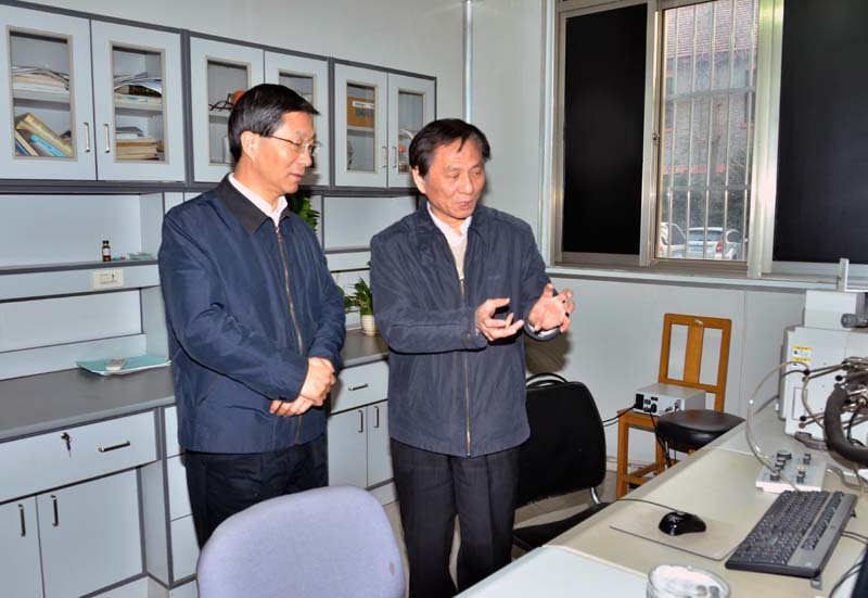 参观.jpg